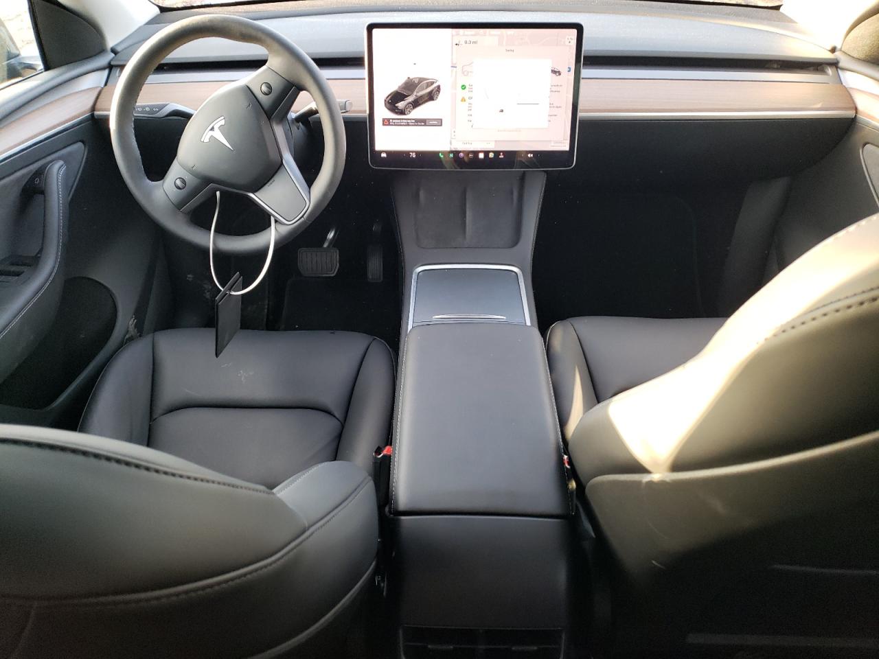 2024 TESLA MODEL Y  VIN:7SAYGDED5RF158563