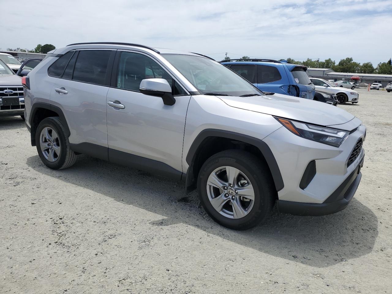 2022 TOYOTA RAV4 XLE VIN:2T3W1RFV7NC175414