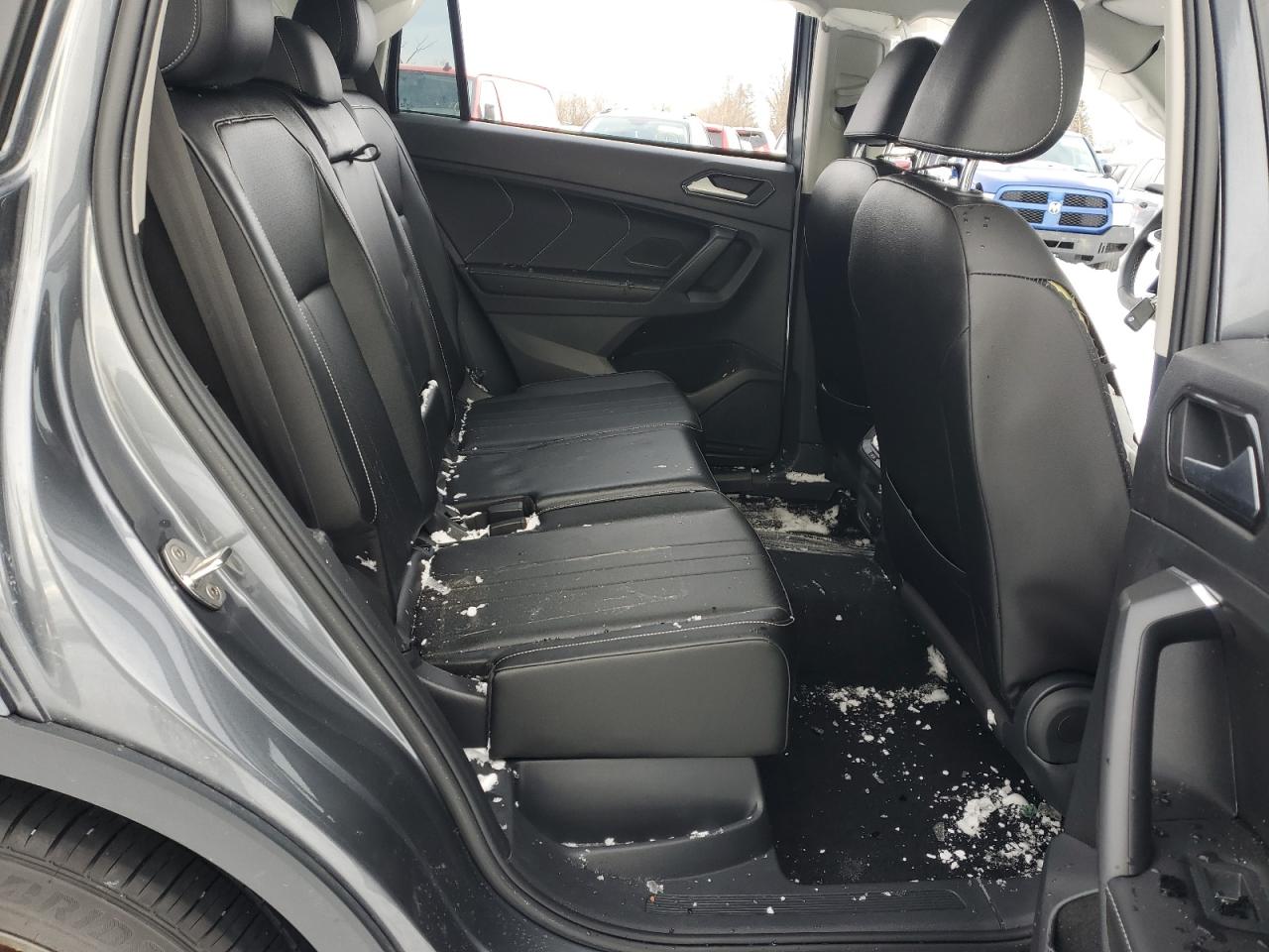 2022 VOLKSWAGEN TIGUAN SE VIN:3VV2B7AX5NM152997