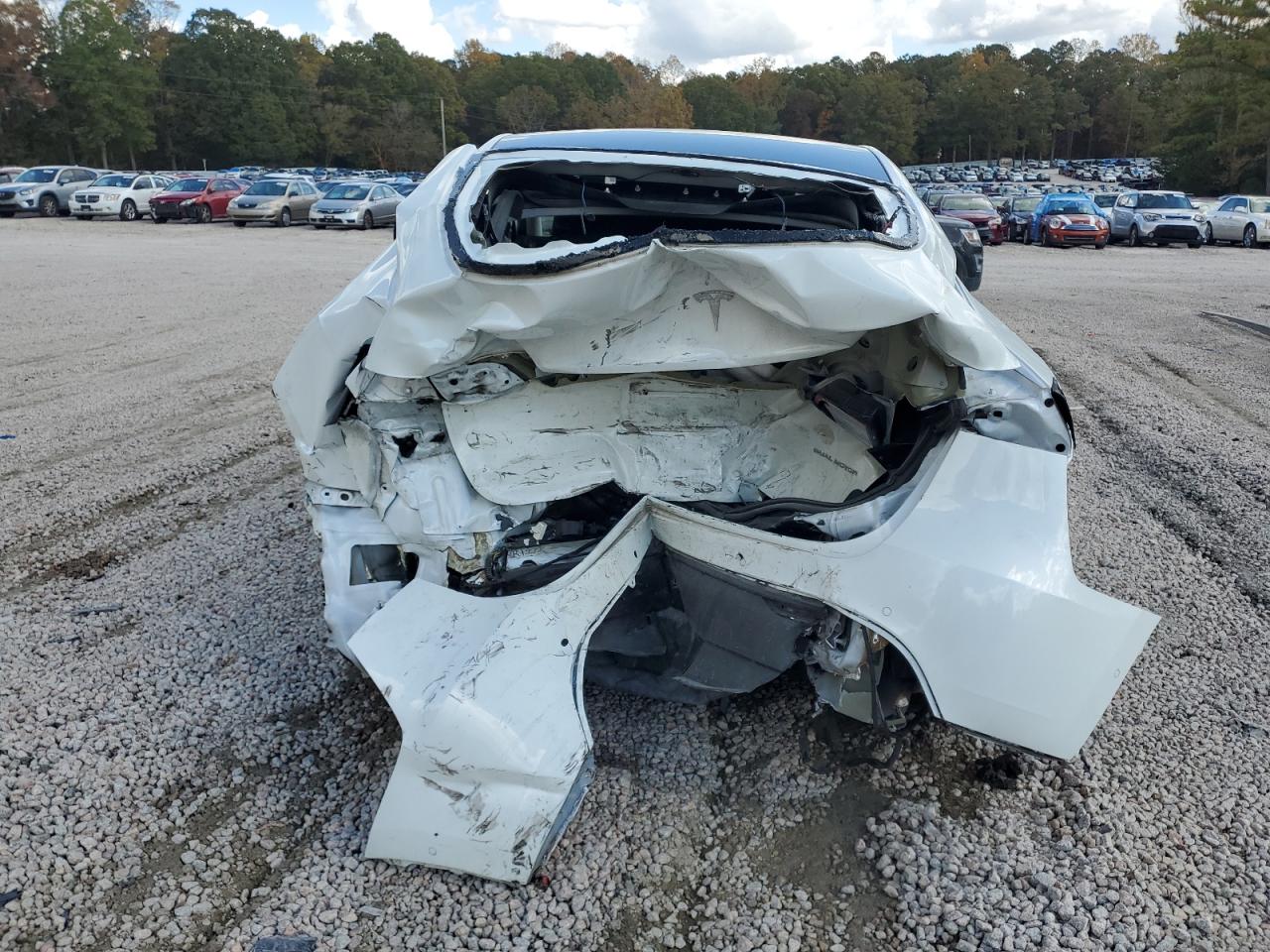 2022 TESLA MODEL Y  VIN:7SAYGDEE2NF372414