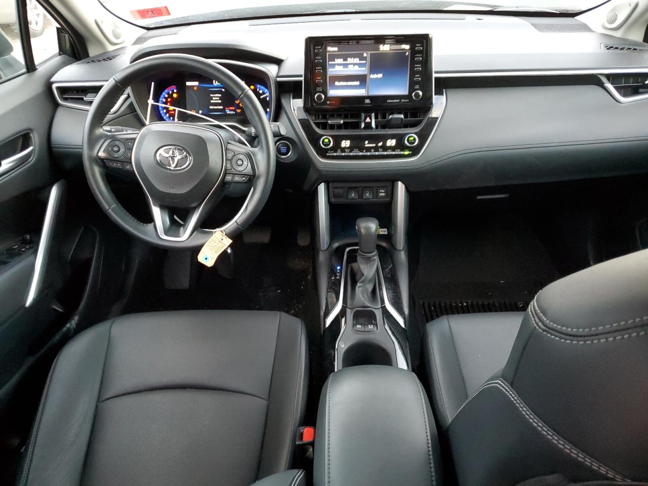 2022 TOYOTA COROLLA CROSS XLE VIN:7MUDAABG8NV004483