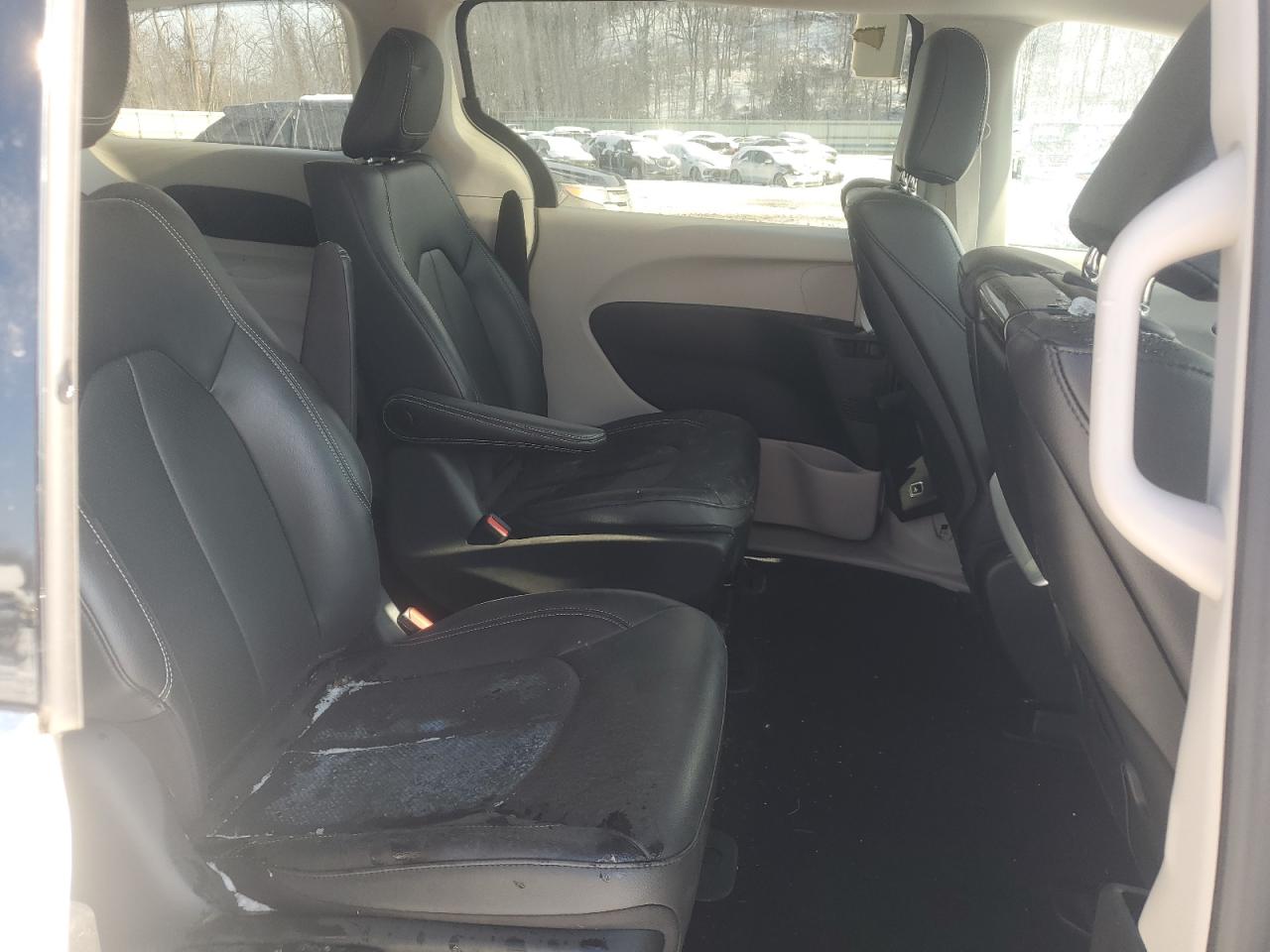 2022 CHRYSLER PACIFICA HYBRID TOURING L VIN:2C4RC1L71NR122912