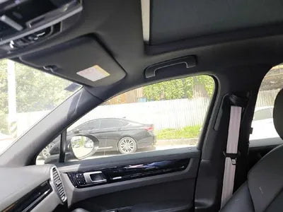 2021 Porsche Cayenne VIN: