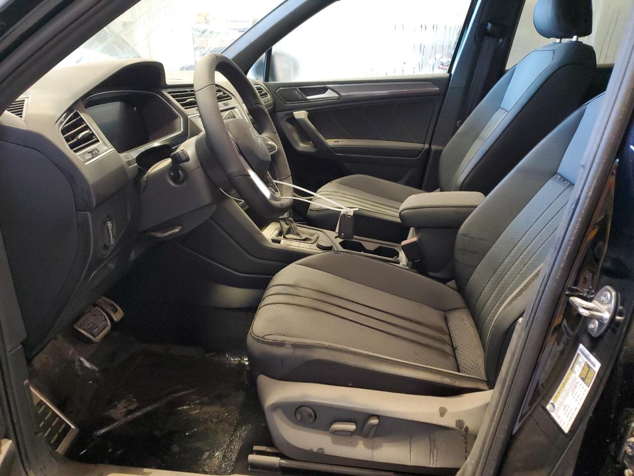 2024 VOLKSWAGEN TIGUAN SE R-LINE BLACK VIN:3VV8B7AXXRM208576