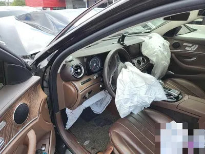 2016 Mercedes-Benz E 220 VIN: