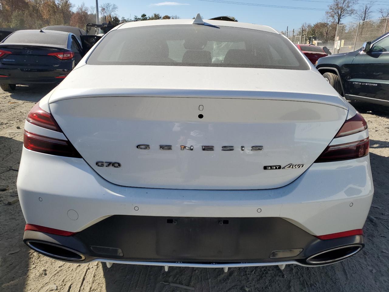 2023 GENESIS G70 BASE VIN:KMTG54TE2PU124578