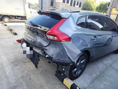 2016 Volvo V40 VIN: