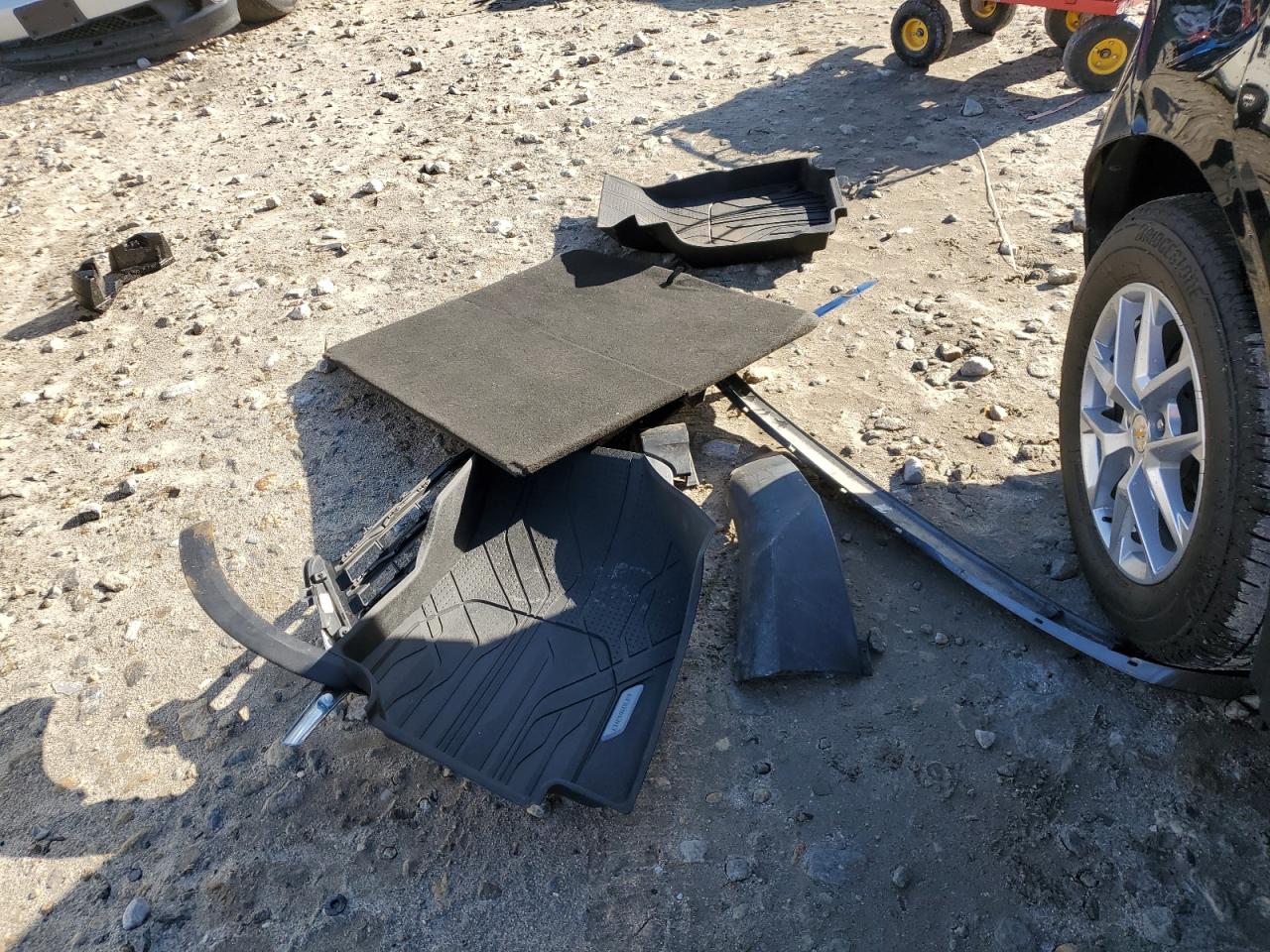 2022 CHEVROLET EQUINOX LT VIN:2GNAXUEV4N6104461