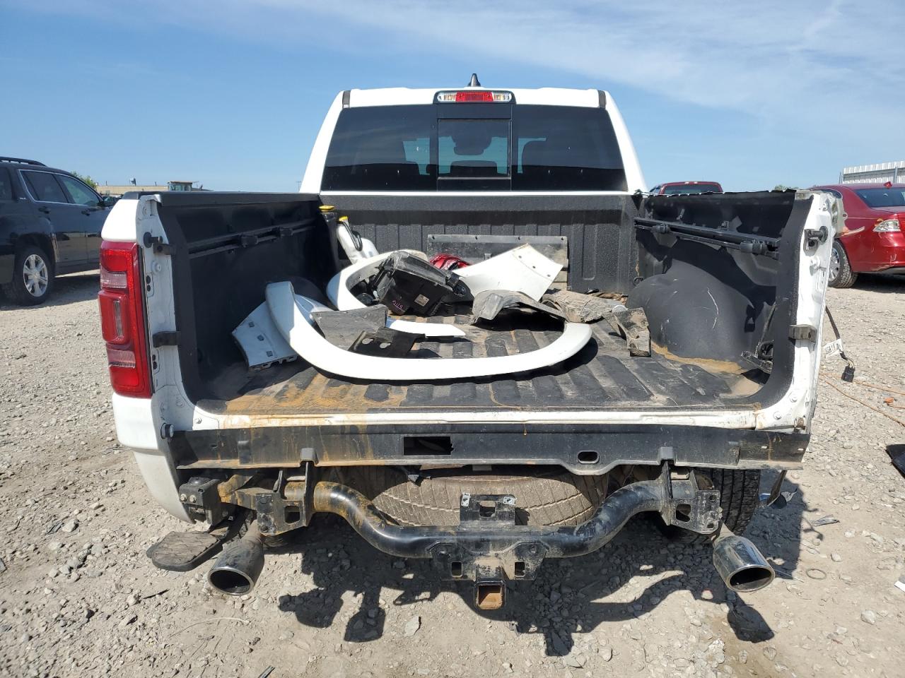 2022 RAM 1500 LARAMIE VIN:1C6SRFRT0NN433740