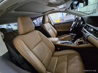 2017 Lexus ES 300 VIN: