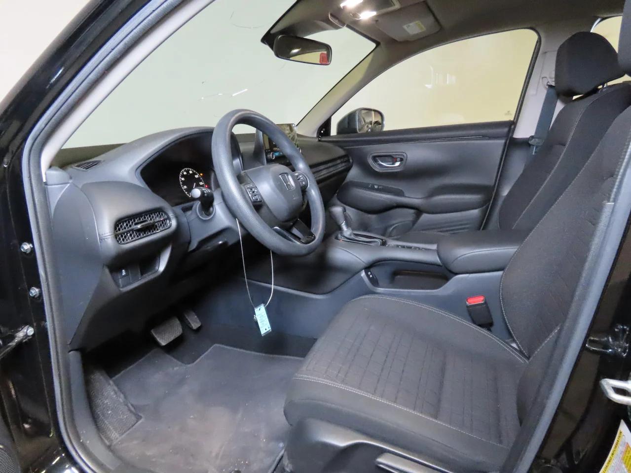 2024 HONDA HR-V LX VIN:3CZRZ1H3XRM709153