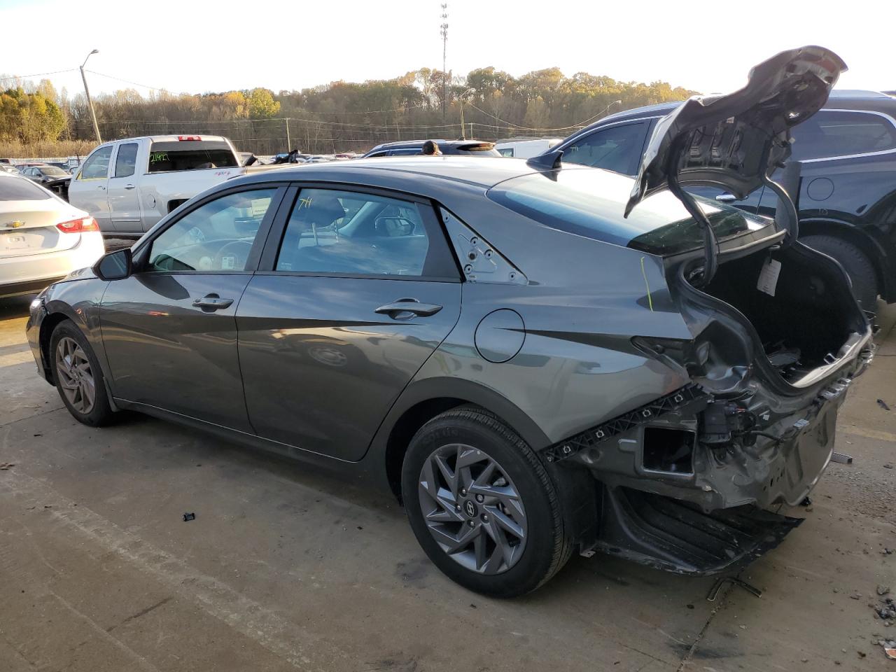 2024 HYUNDAI ELANTRA SEL VIN:KMHLM4DG1RU713779