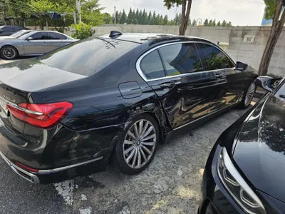 2016 BMW 740 WBA7G8102GG678268 VIN:WBA7G8102GG678268