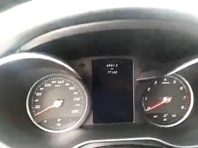 2015 Mercedes-Benz C 200 WDDWF4CB8FF079300 VIN:WDDWF4CB8FF079300