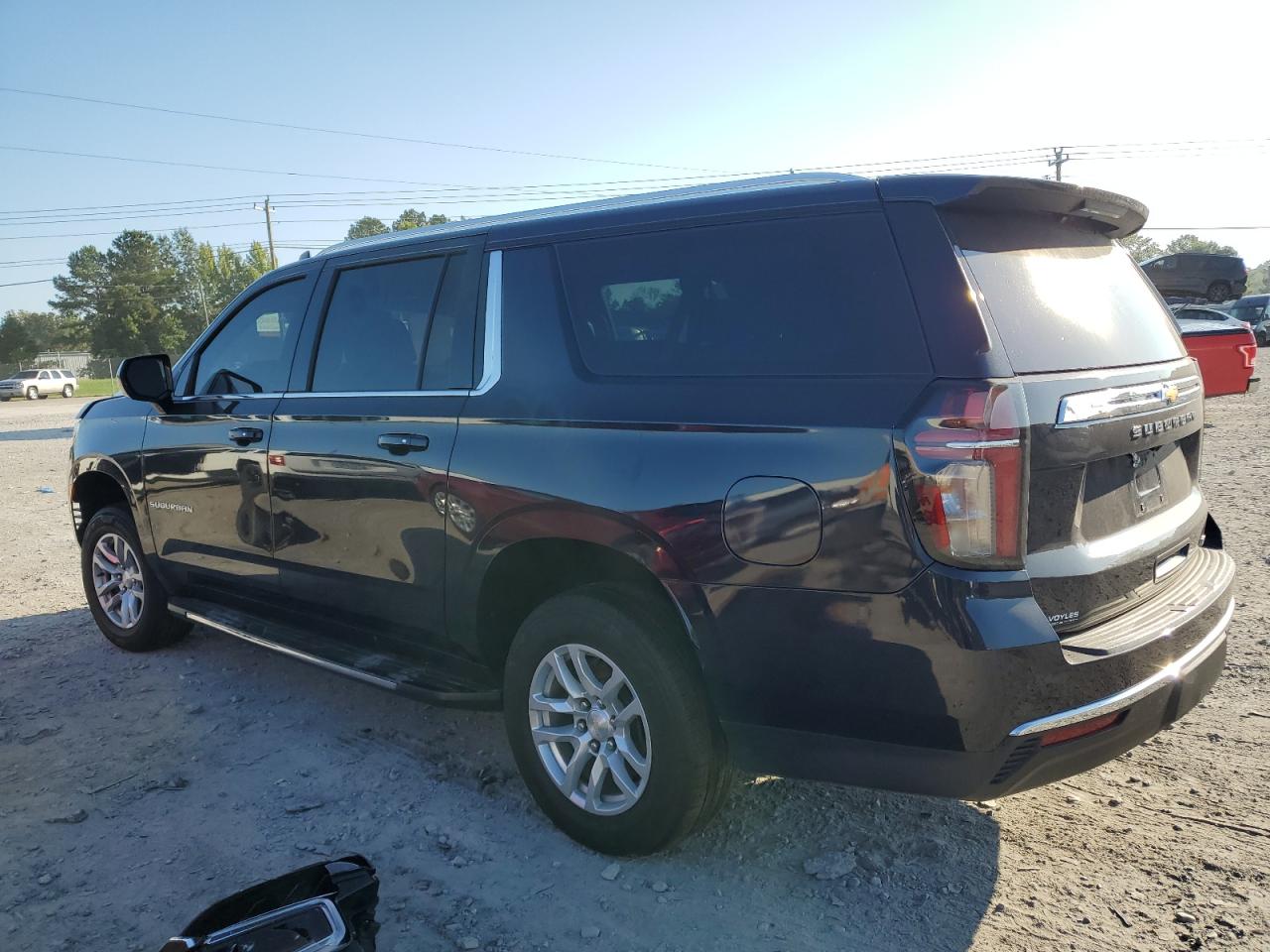 2022 CHEVROLET SUBURBAN C1500 LT VIN:1GNSCCKD8NR202354