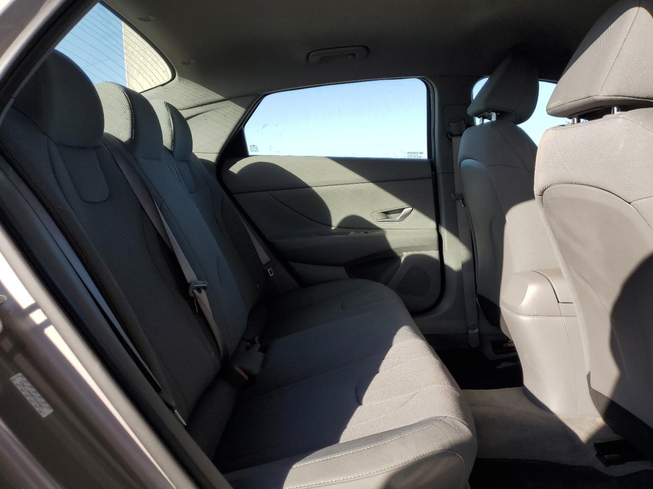 2023 HYUNDAI ELANTRA SE VIN:KMHLL4AG0PU445621
