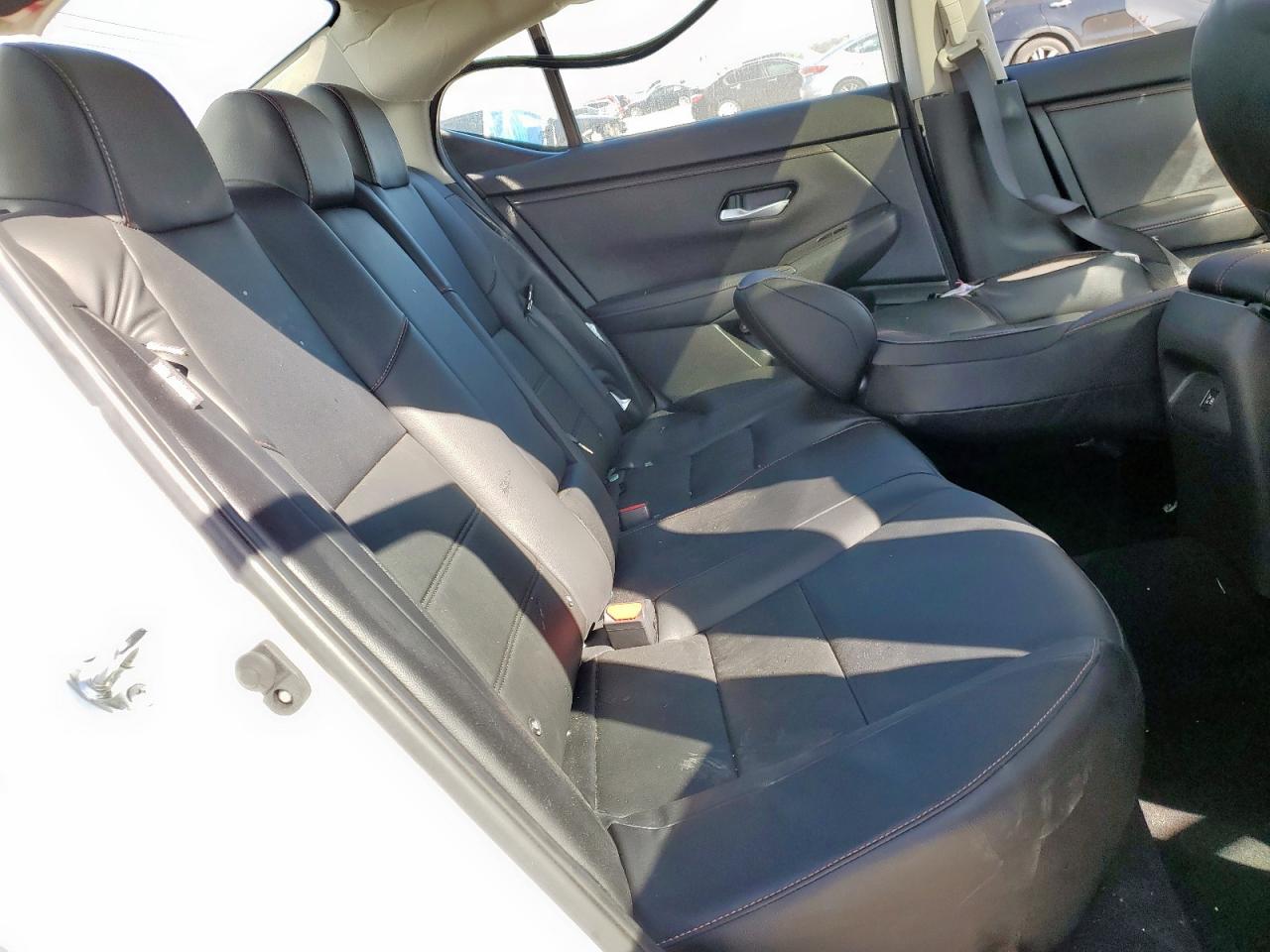 2022 NISSAN SENTRA SR VIN:3N1AB8DV4NY283165