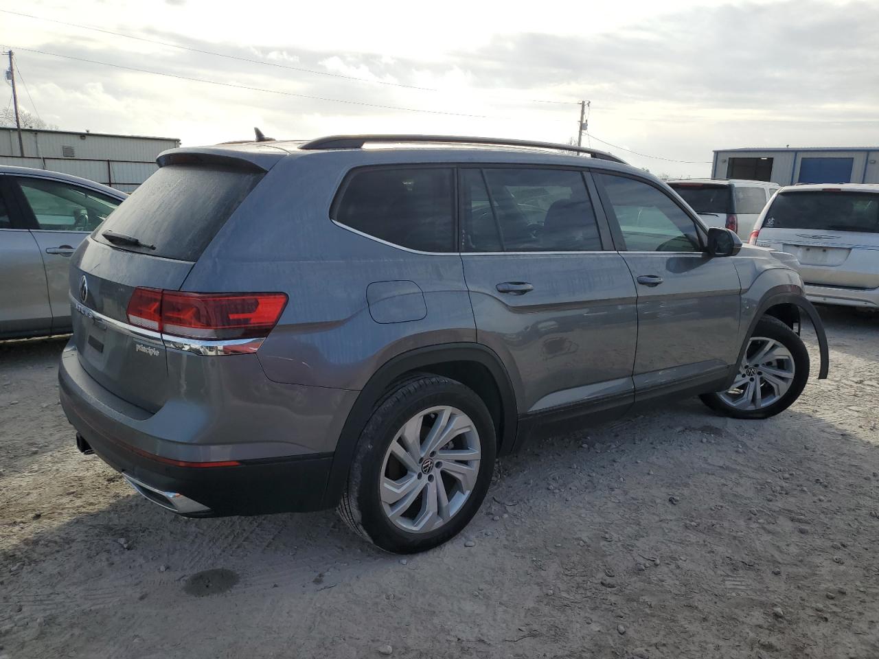 2023 VOLKSWAGEN ATLAS SE VIN:1V2WR2CA3PC523679