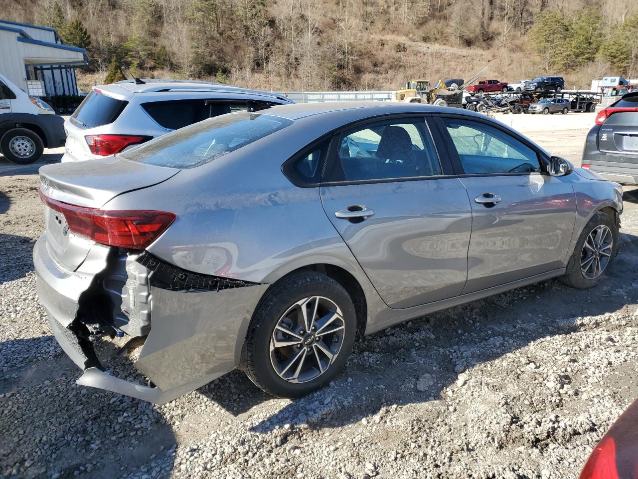 2023 KIA FORTE LX VIN:3KPF24AD9PE676297