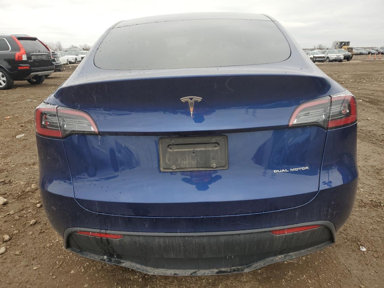 2023 TESLA MODEL Y  VIN:7SAYGDEE7PF703927