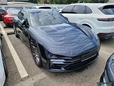 2022 Porsche Panamera NONE VIN: