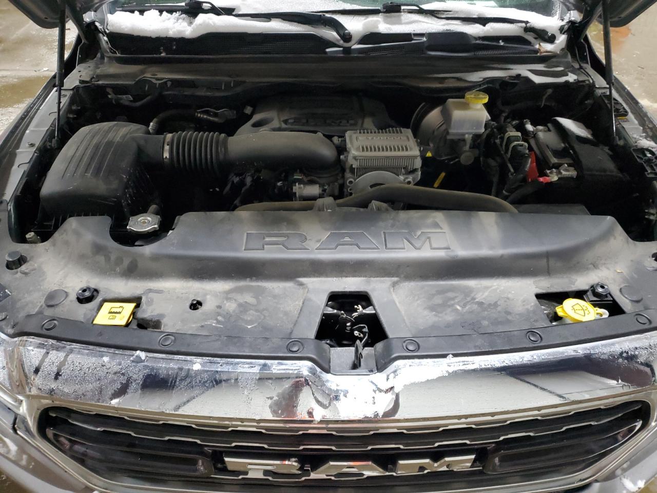 2024 RAM 1500 LIMITED VIN:1C6SRFHT6RN225093