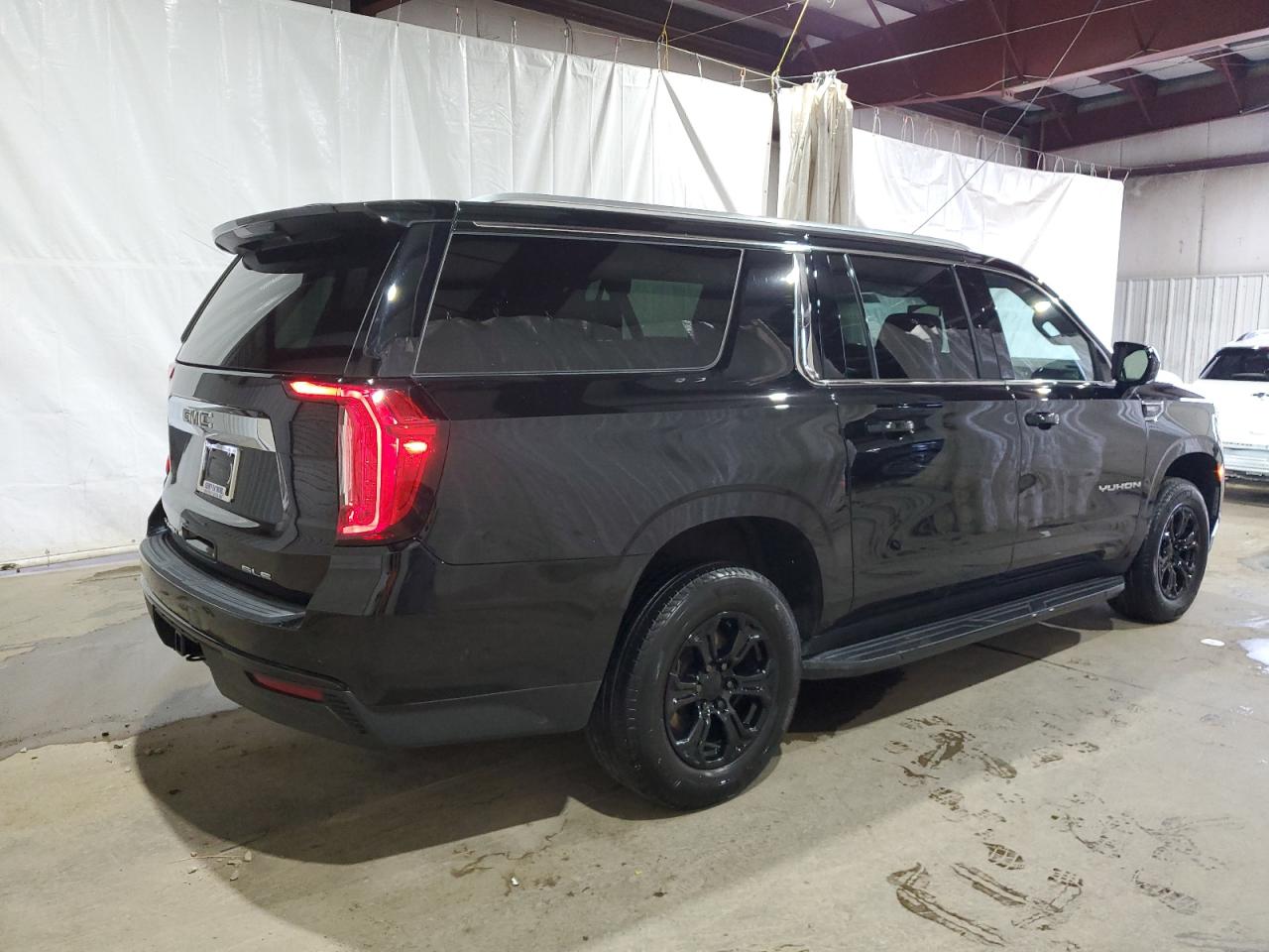 2022 GMC YUKON XL K1500 SLE VIN:1GKS2FED2NR288015