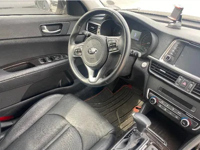 2016 Kia K5 KNAGU411BGA004075 VIN:KNAGU411BGA004075
