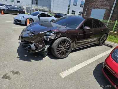 2020 Porsche Panamera VIN:
