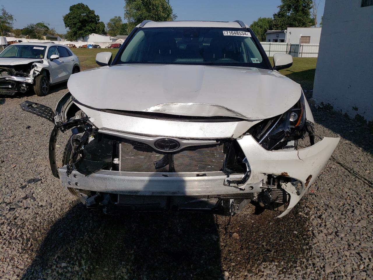 2022 TOYOTA HIGHLANDER XLE VIN:5TDGZRBH1NS163062