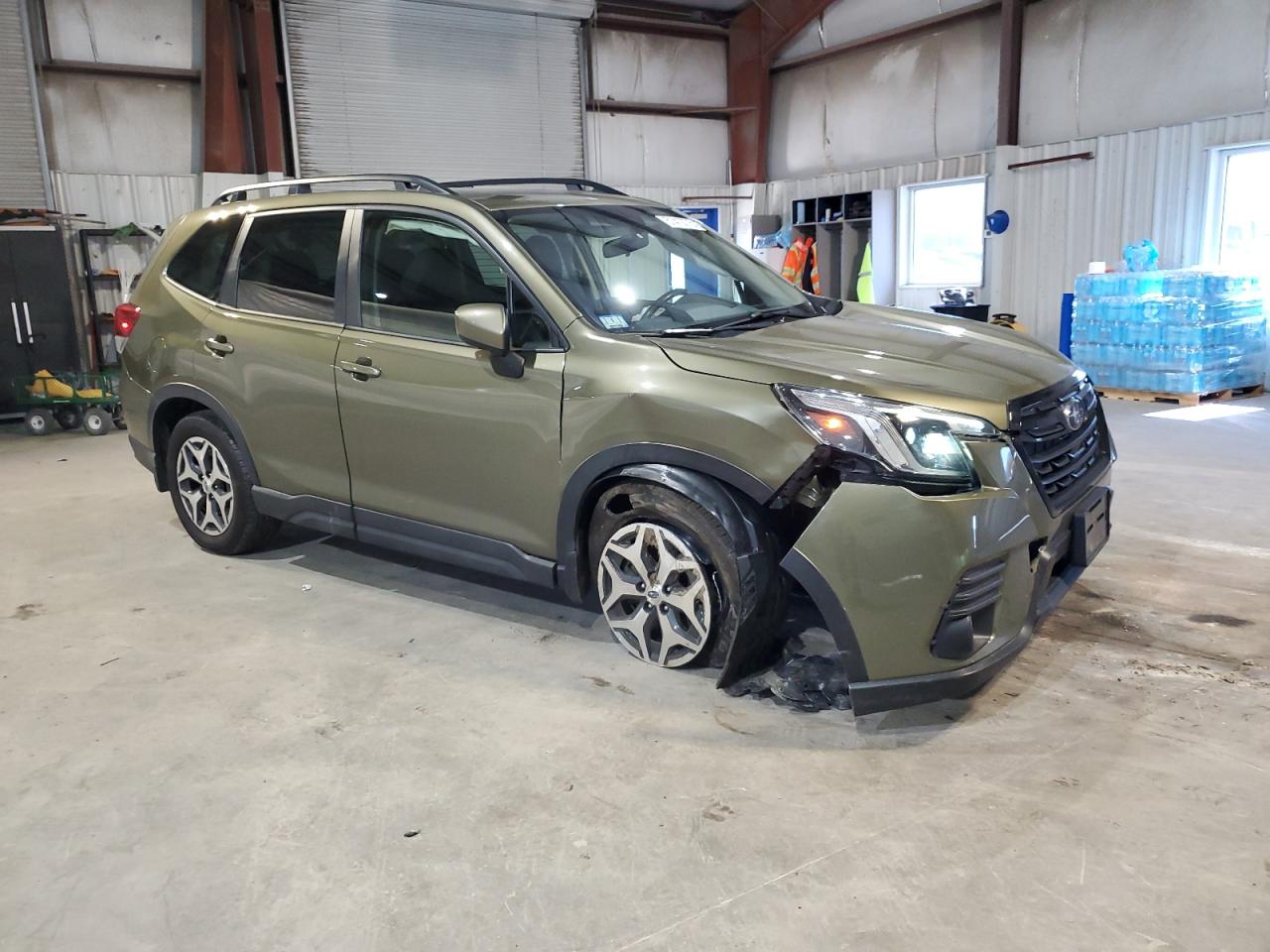 2022 SUBARU FORESTER PREMIUM VIN:JF2SKAEC1NH472164