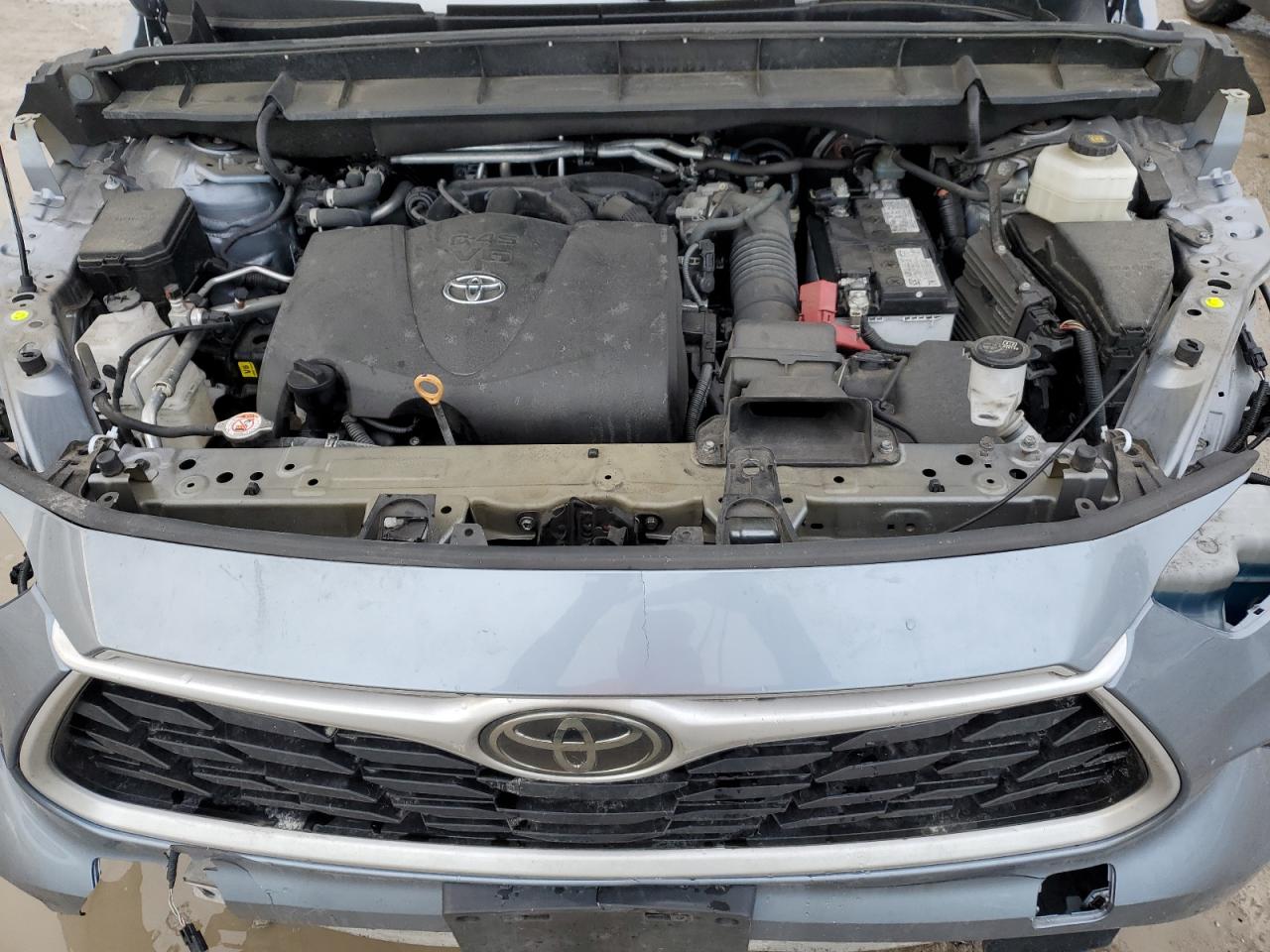 2022 TOYOTA HIGHLANDER XLE VIN:5TDGZRBH7NS183414