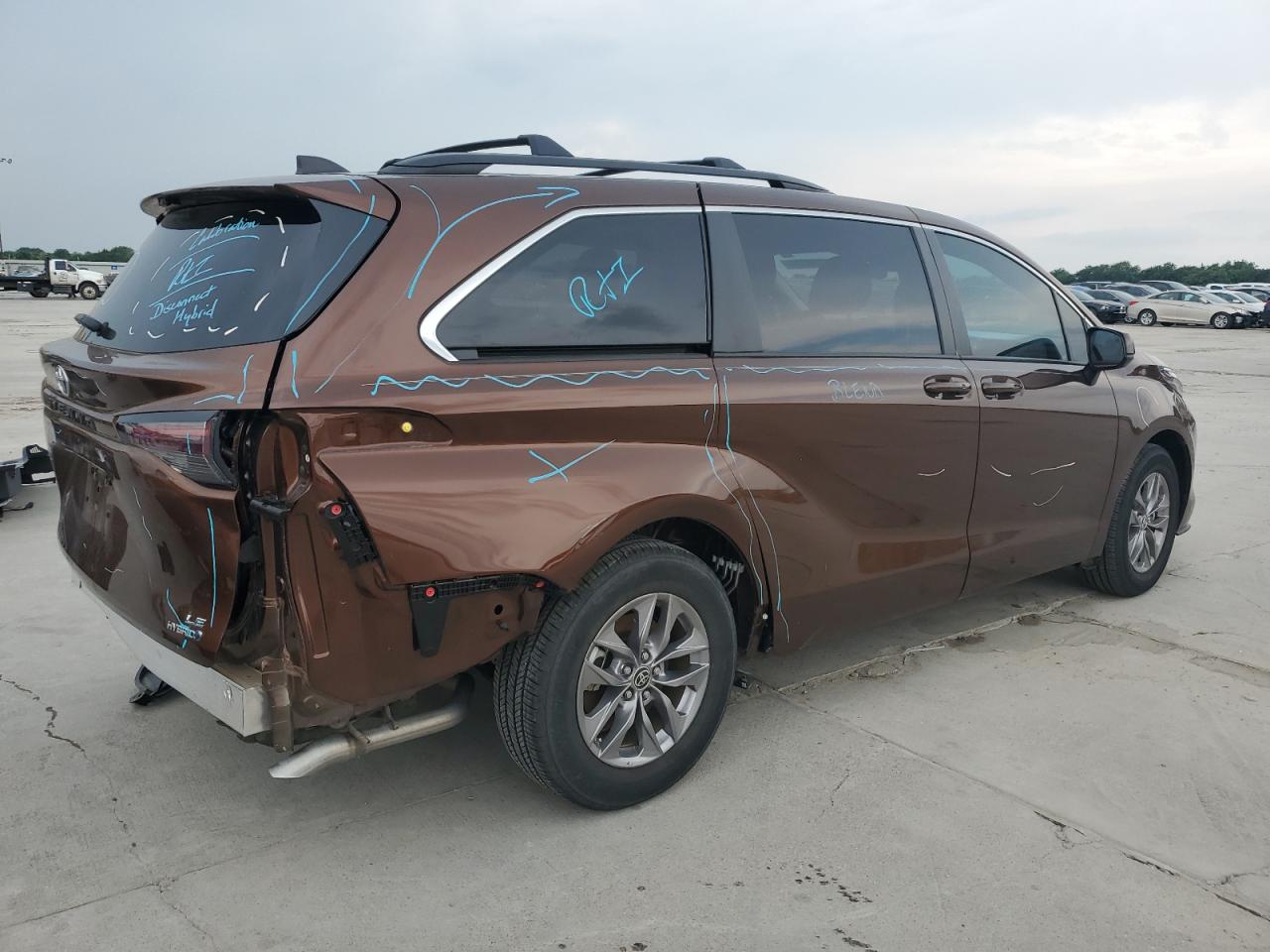 2023 TOYOTA SIENNA LE VIN:5TDKRKEC7PS141622