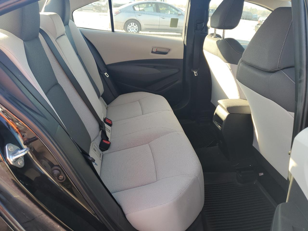 2022 TOYOTA COROLLA LE VIN:JTDEPMAE8NJ231121