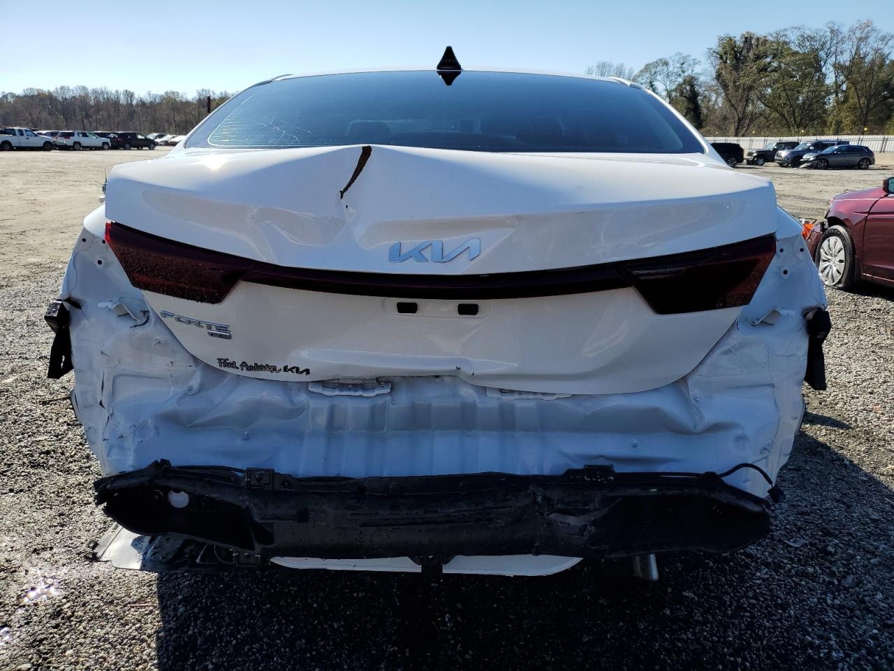 2024 KIA FORTE LX VIN:3KPF24AD8RE782159