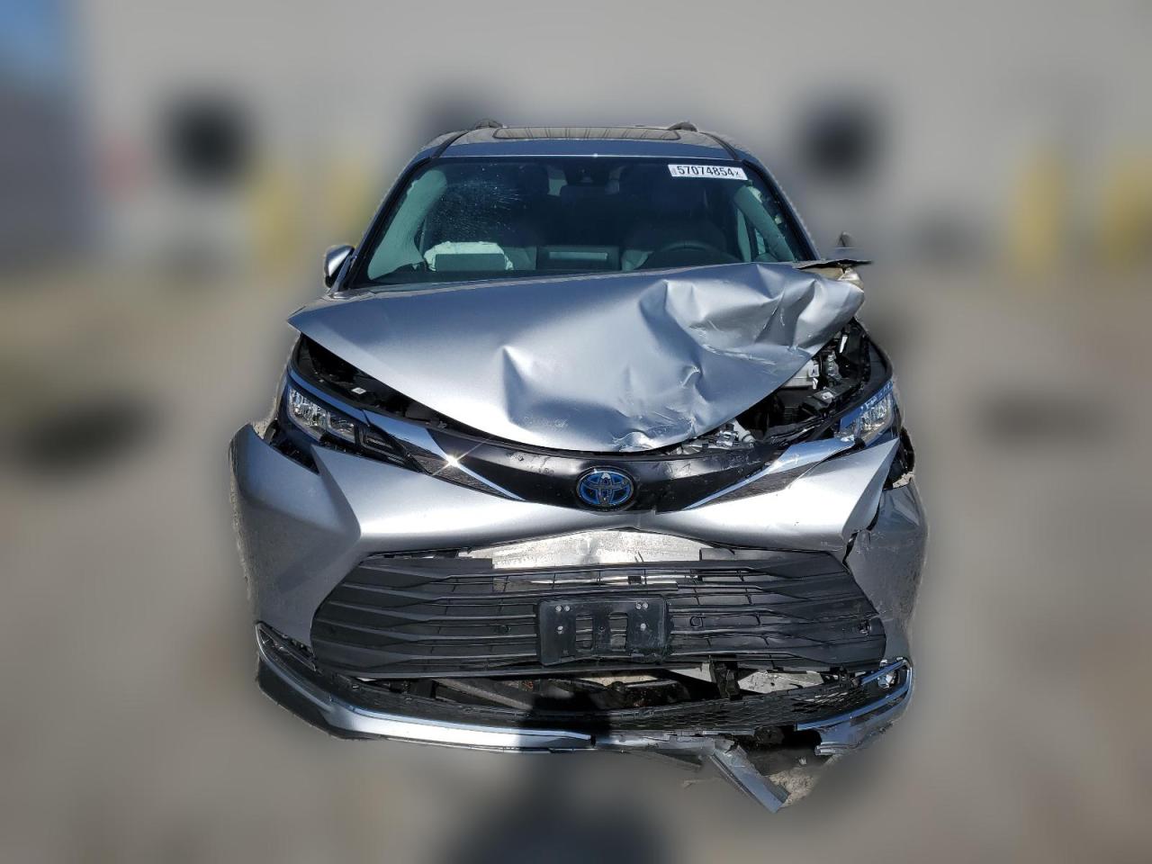 2022 TOYOTA SIENNA XLE VIN:5TDYRKEC1NS114973