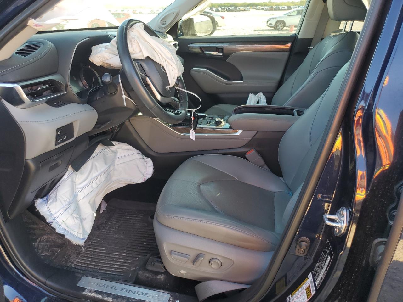 2022 TOYOTA HIGHLANDER LIMITED VIN:5TDDZRBH4NS213648
