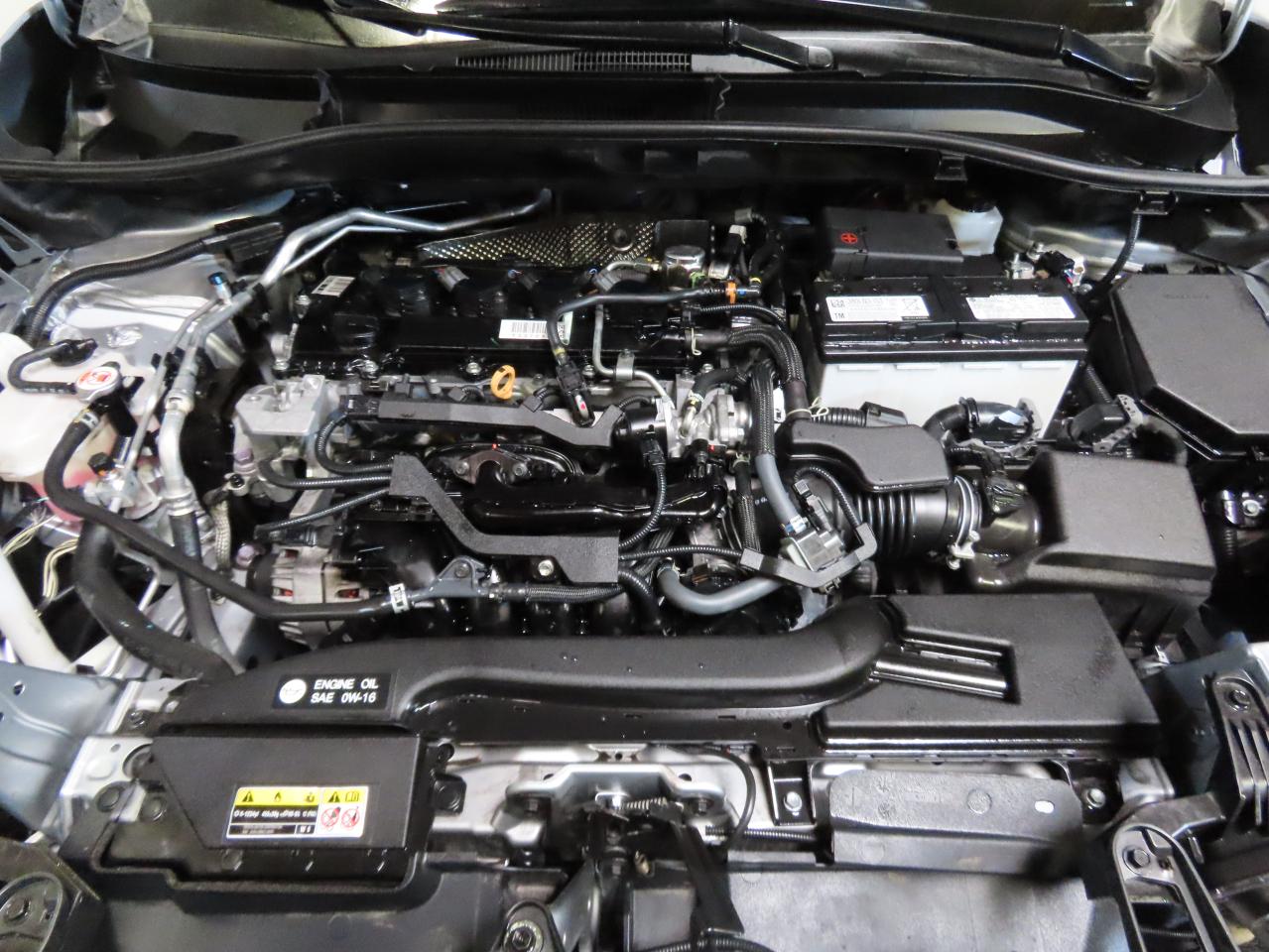 2022 TOYOTA COROLLA CROSS XLE VIN:7MUDAABG9NV033863