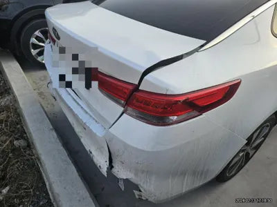 2016 Kia K5 KNAGX411BGA091913 VIN:KNAGX411BGA091913