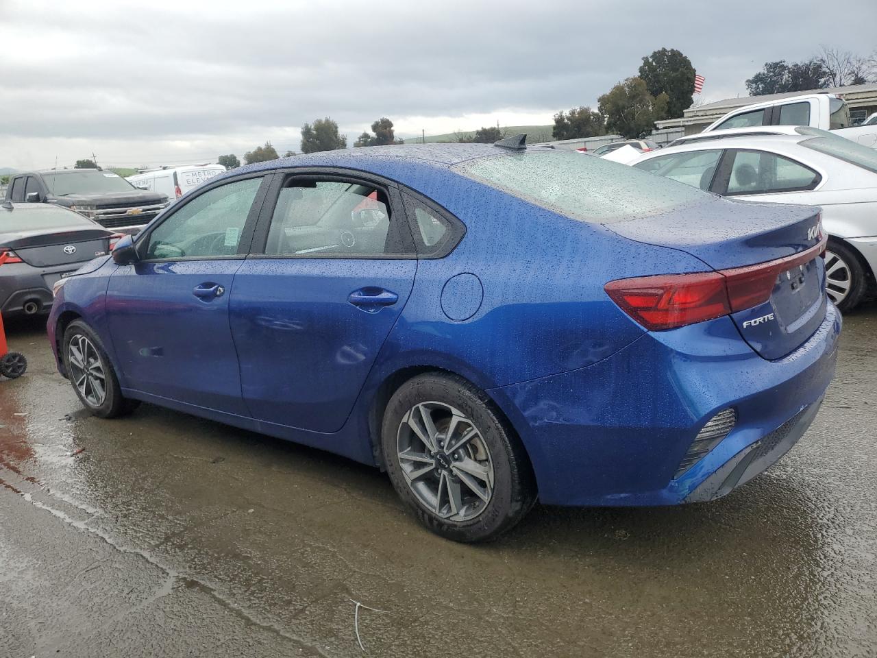 2023 KIA FORTE LX VIN:3KPF24AD3PE572128