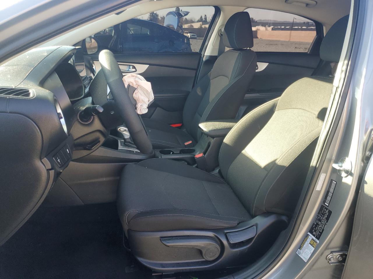 2023 KIA FORTE LX VIN:3KPF24AD0PE506667