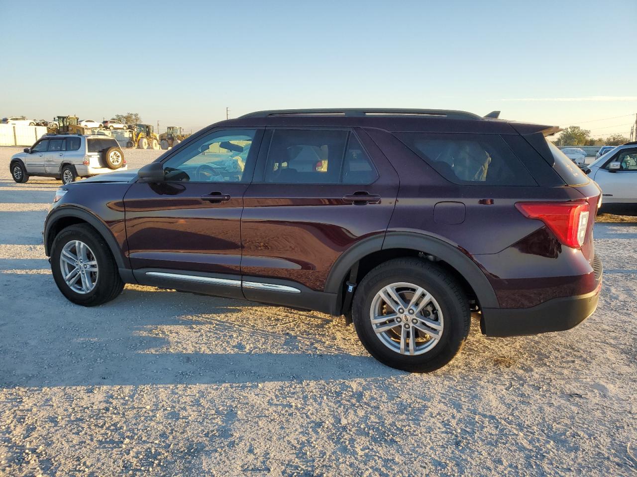 2022 FORD EXPLORER XLT VIN:1FMSK8DH2NGB23455