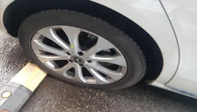 2019 Mercedes-Benz E 220 WDD1J1EB4KF095749 VIN:WDD1J1EB4KF095749