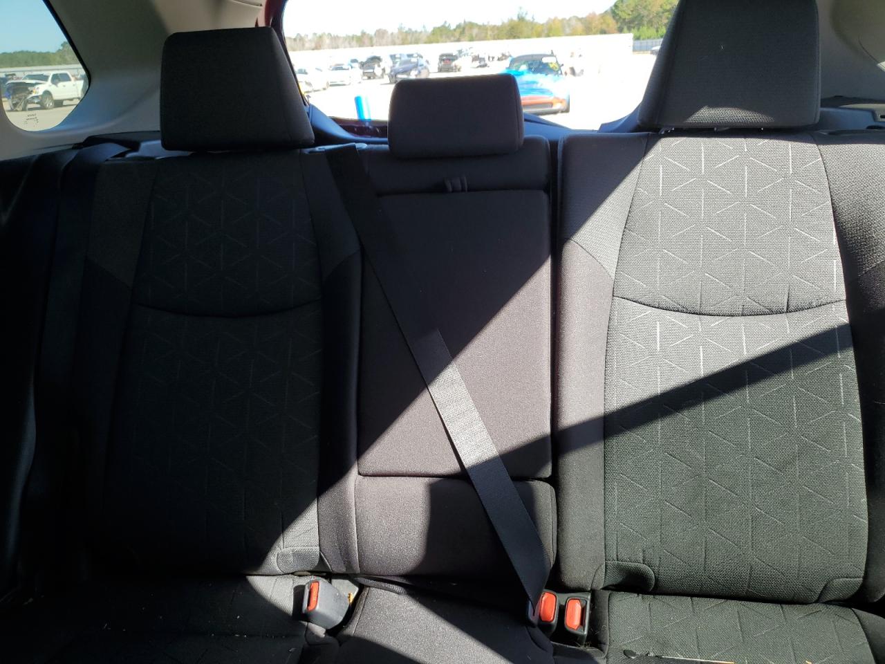 2022 TOYOTA RAV4 XLE VIN:2T3W1RFV4NW194484