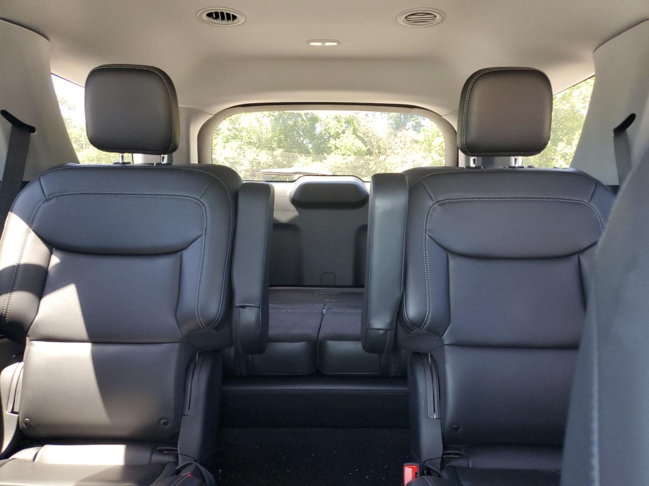2023 FORD EXPLORER XLT VIN:1FMSK8DH2PGA37680