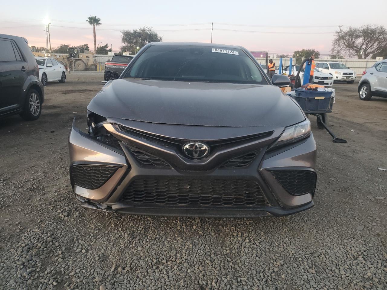 2024 TOYOTA CAMRY SE NIGHT SHADE VIN:4T1G11AK6RU892936