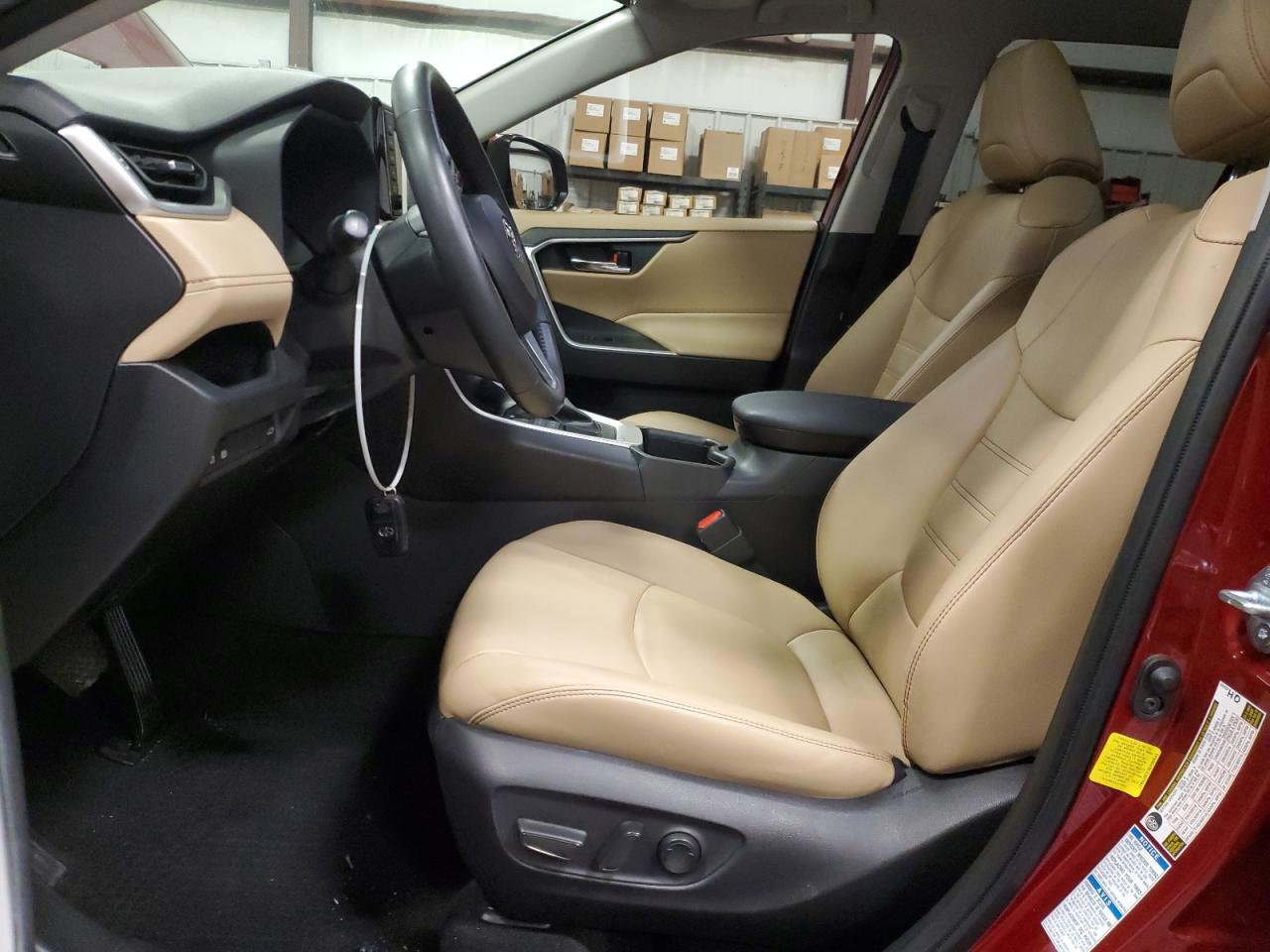 2022 TOYOTA RAV4 XLE PREMIUM VIN:JTMA1RFV3ND088843