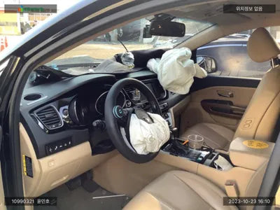 2018 Kia Carnival KNAME81ABJS443788 VIN:KNAME81ABJS443788