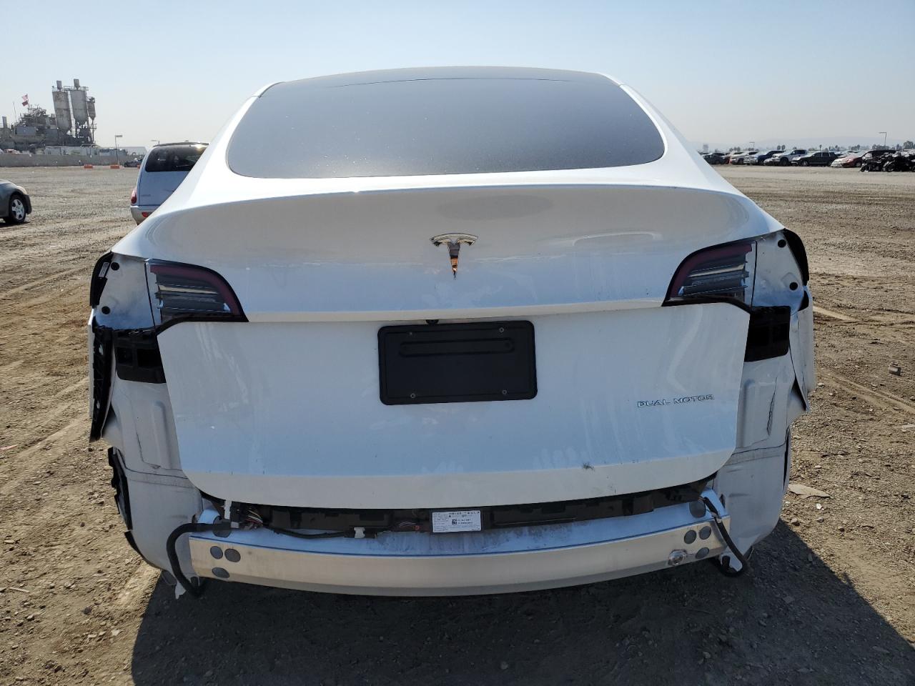 2023 TESLA MODEL Y  VIN:7SAYGDEE0PA112111