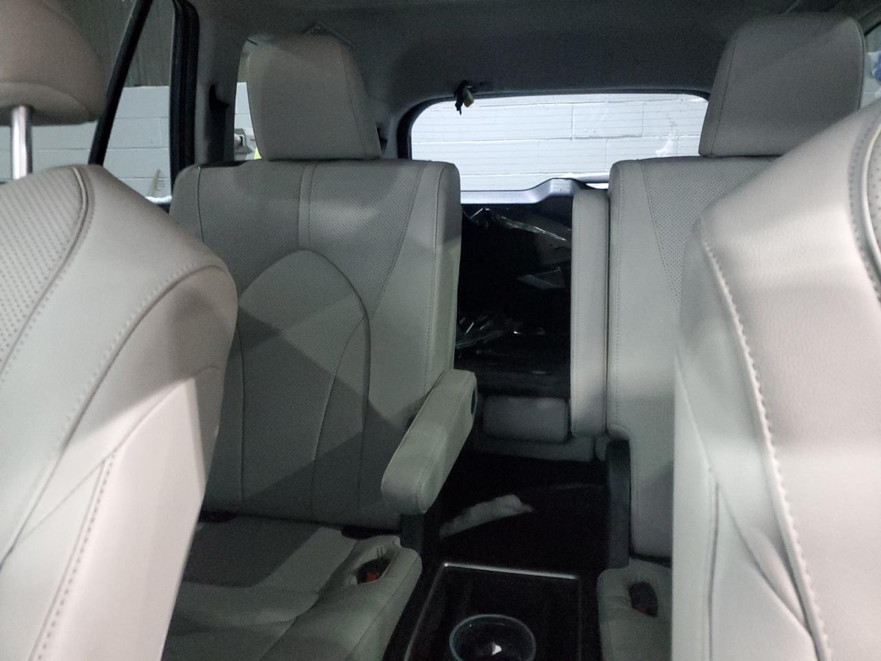 2024 TOYOTA GRAND HIGHLANDER XLE VIN:5TDACAB59RS012958